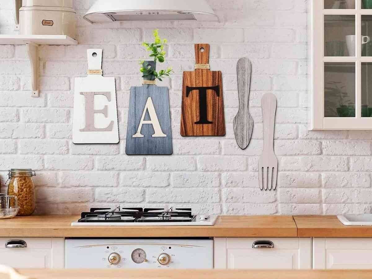 16 DECORATIVE KITCHEN SIGN DECOR IDEAS